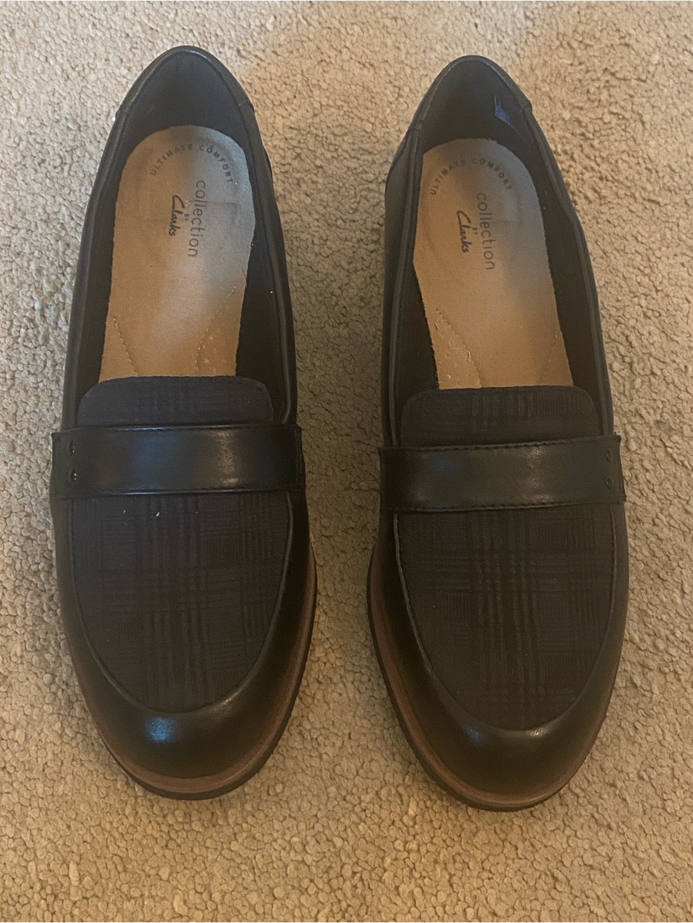 Clarks Collection Black Plaid Loafer